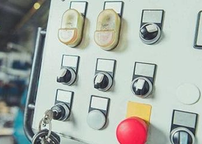 微机保护装置在运行中要注意哪些地方